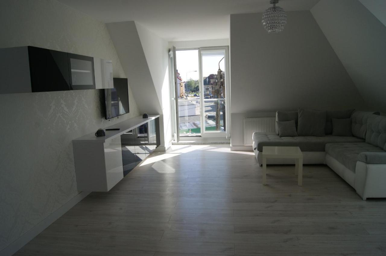Kama Apartament Kamien Pomorski Buitenkant foto